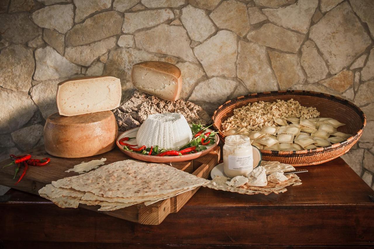 Agriturismo Archelao โอริสตาโน ภายนอก รูปภาพ